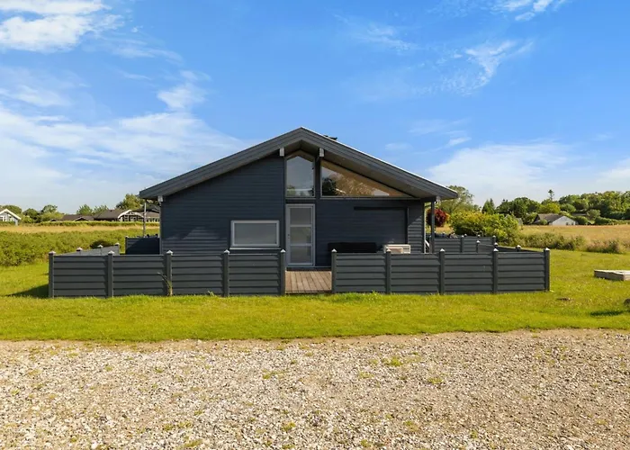 Konsta - 300m From The Sea By Interhome Semesterbostad *