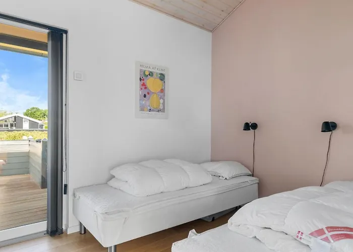 Semesterbostad Konsta - 300m From The Sea By Interhome